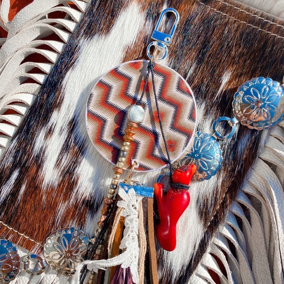 “The Western Renegade” Purse Charm - Picture 3 of 4